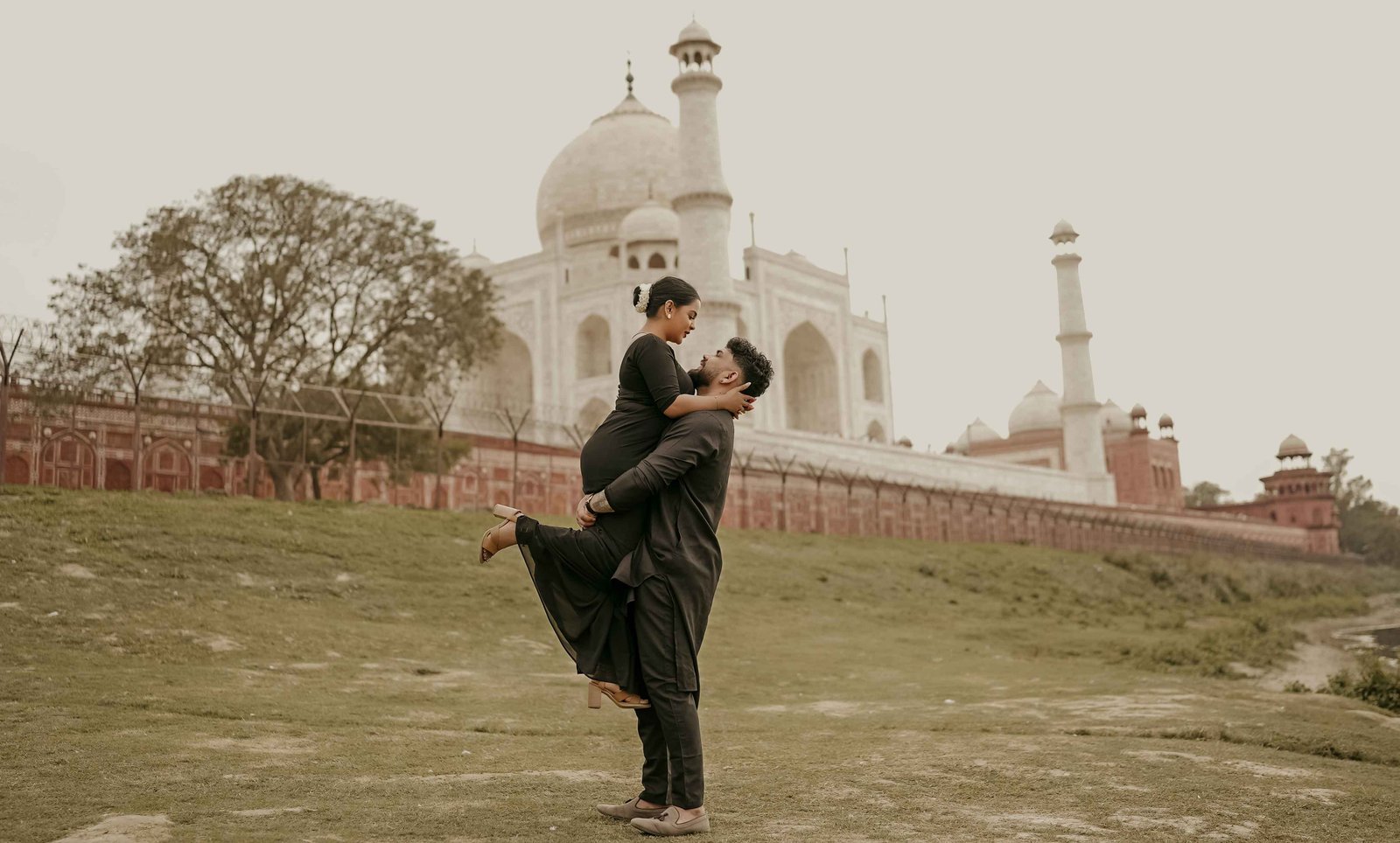 Wedding photography banner slide 8